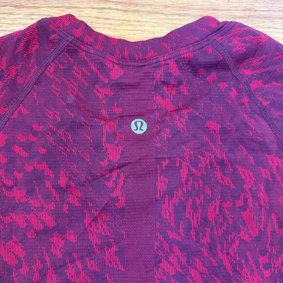 Lululemon Lunar New Year Swiftly Tech Short-Sleeve Shirt 2.0 | Size 6 - Picture 4 of 5